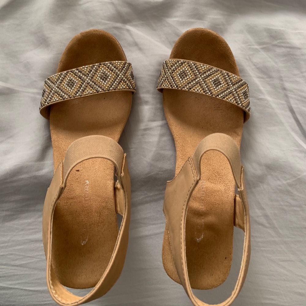 very comfortable heels